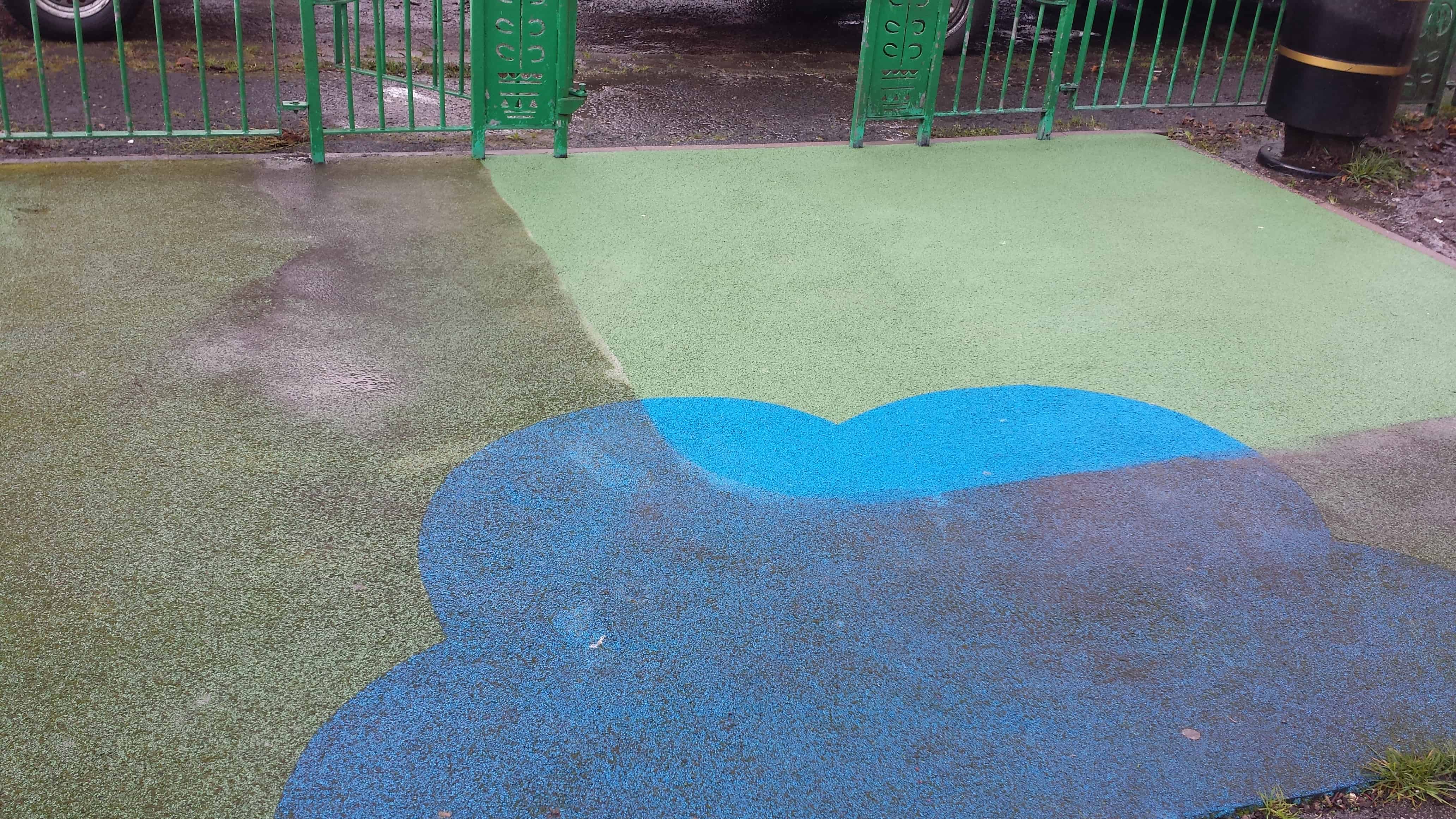 wetpour play cleaning london