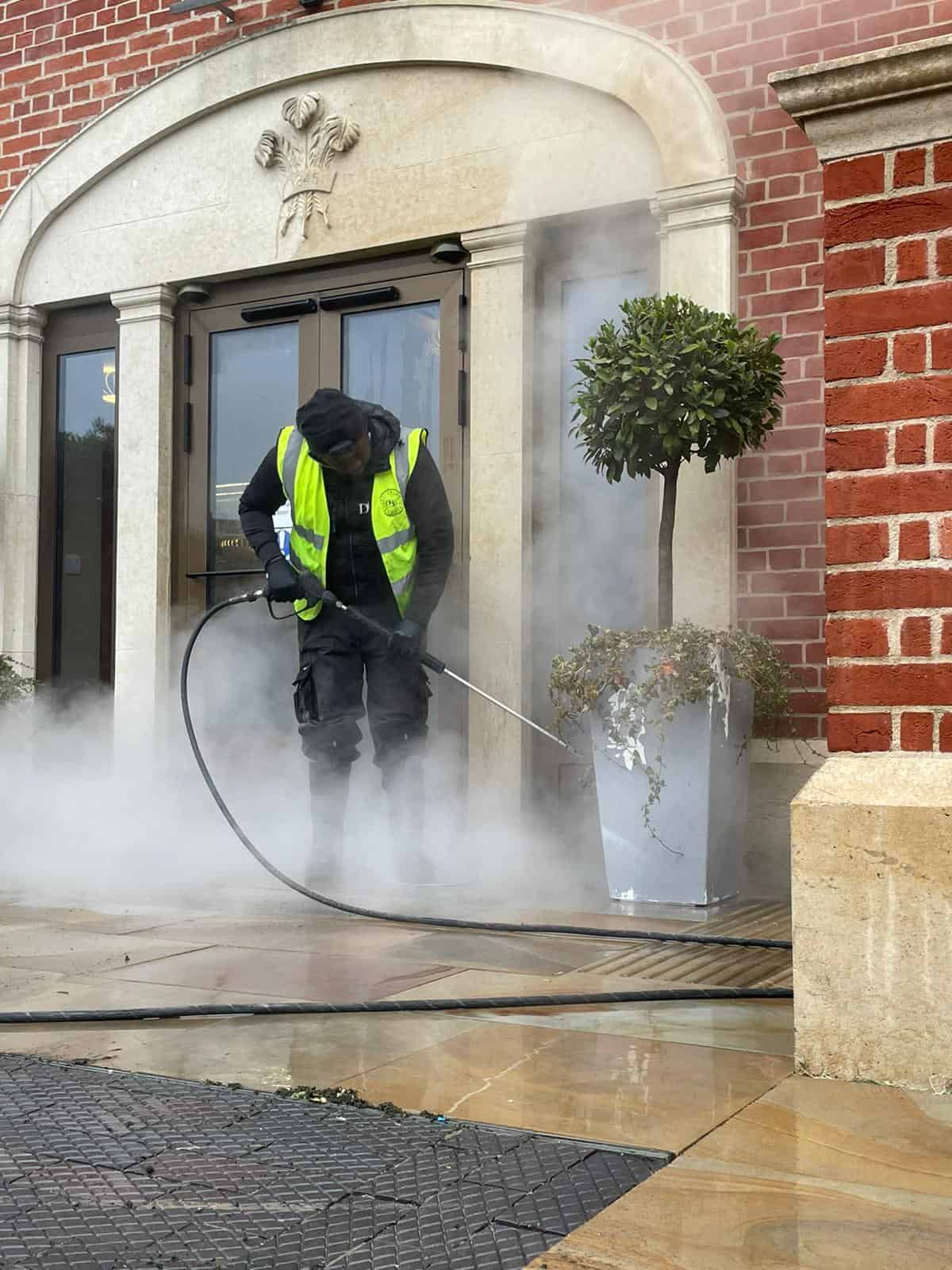Exterior building cleaning east sussex
