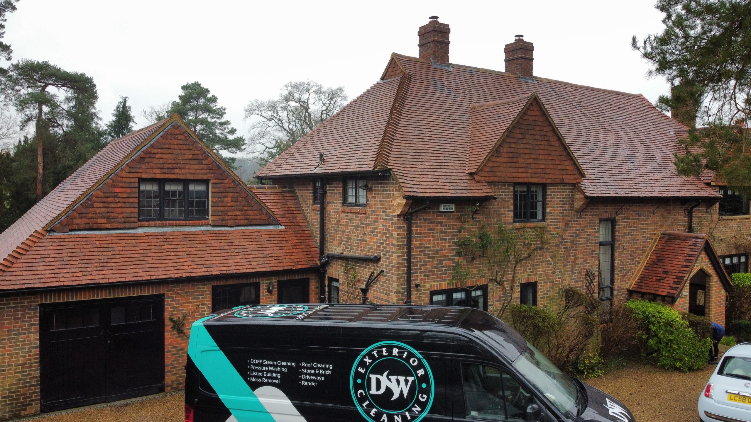 Roof cleaning Kent